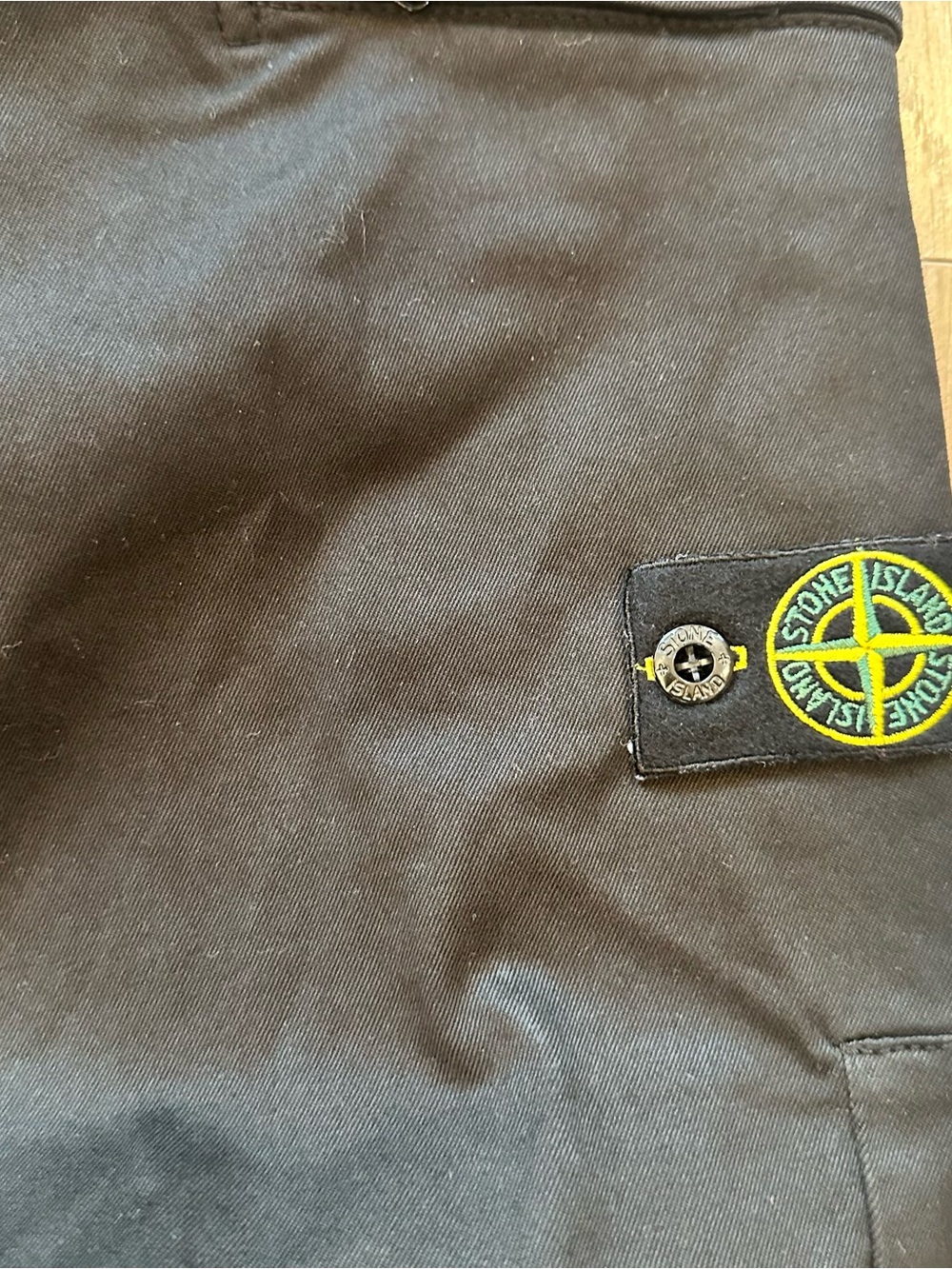 Authentic Stone Island Black Cargo Pants - Men's Size 29x29 (Junior 14) - Picture 3 of 9